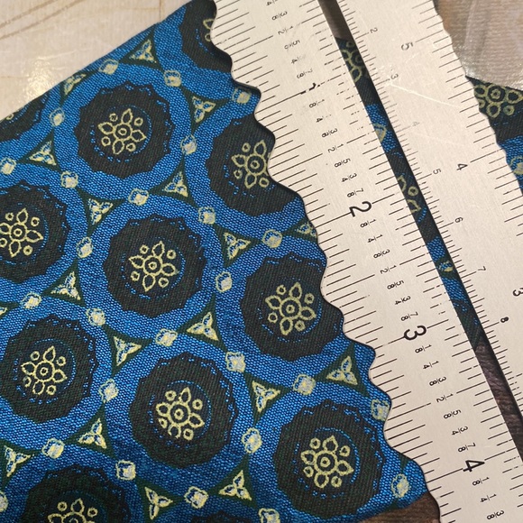 Vintage 100% Thai Silk Made in Thailand tie 4” x 54” - Picture 4 of 7